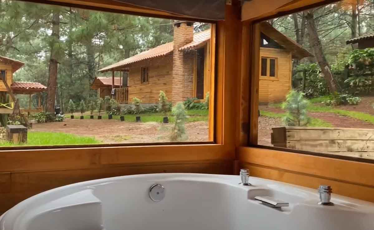 cabaña de lujo en mazamitla con jacuzzi romanticas para 2 personas